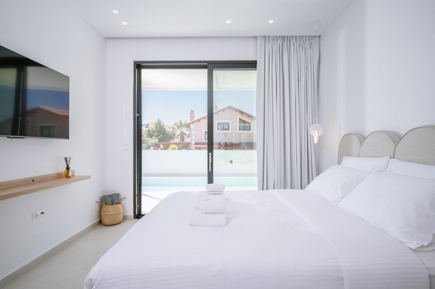 Sardines Luxury Suites ヘルソニソス エクステリア 写真